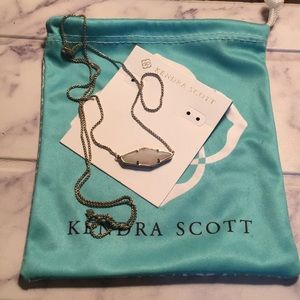 Kendra Scott Beth Necklace silver and ivory